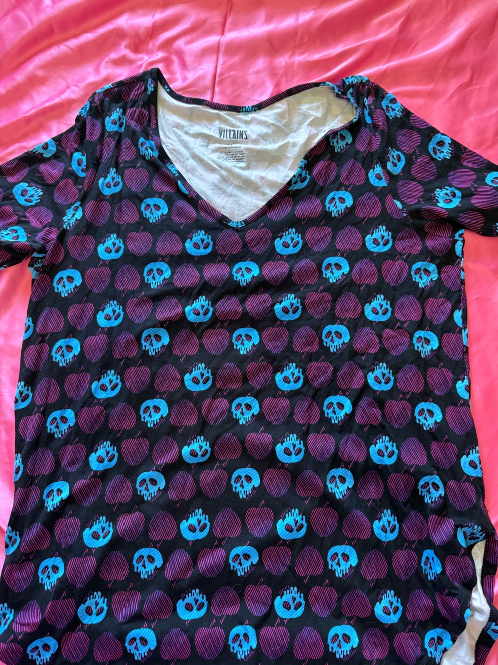 TORRID Disney Snow White Poison Apple Tunic